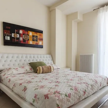 Regina Margherita 171 Апартаменты *